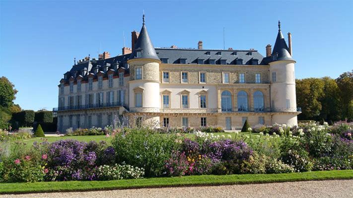 Apartmán Le Nid Douillet D'Angelique Et David Avec Parking Rambouillet Exteriér fotografie