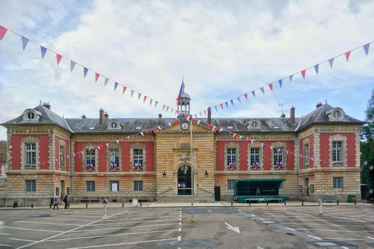 Apartmán Le Nid Douillet D'Angelique Et David Avec Parking Rambouillet Exteriér fotografie